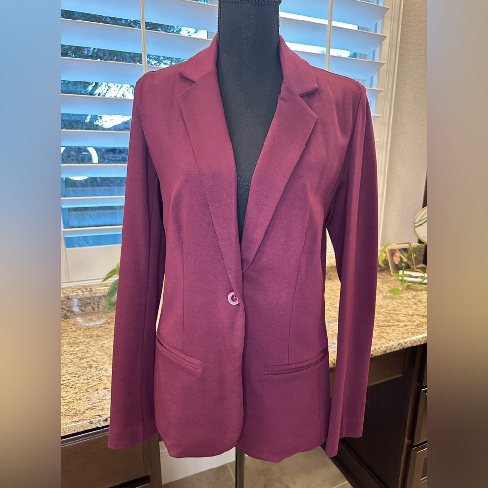 Maroon/burgundy Blazer, size Medium